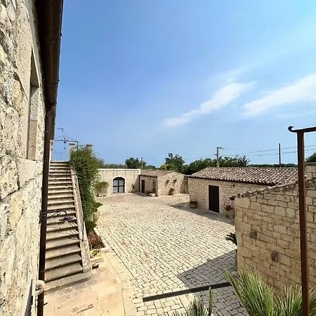 Sike Lantgård Modica